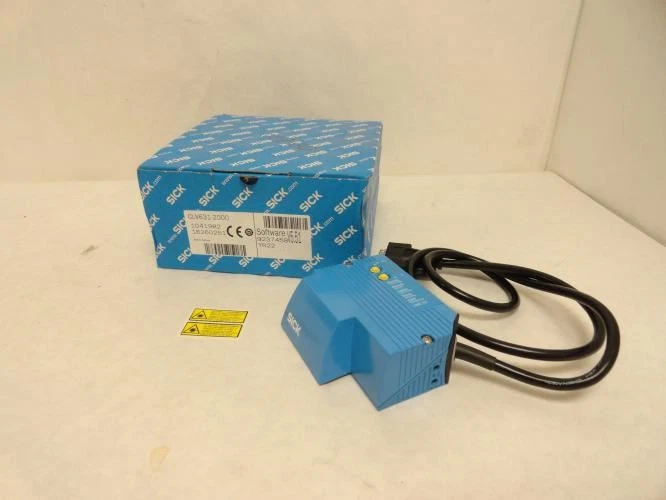 184628 New In Box; Sick CLV631-2000 Sensor Scanner; 18-30VDC; 5 Watt 2 CLV631 2000 0