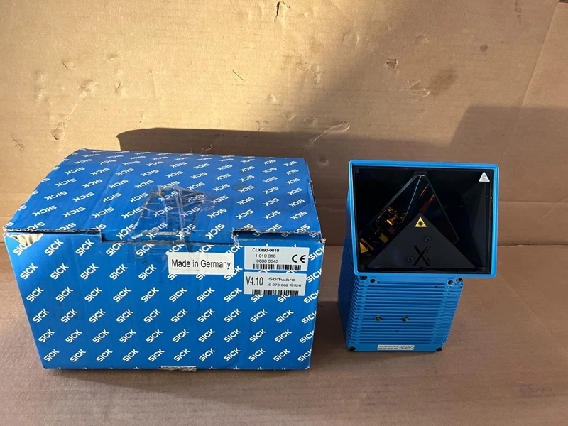 Sick CLX490-0010 Barcode Scanner V4.10 New 2 CLX490 0010 0