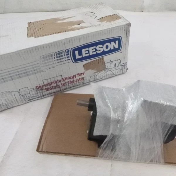Leeson CM30D18NZ5C Permanent Magnet Gear Motor DC 90v 300RPM 1/17HP M1125138.00