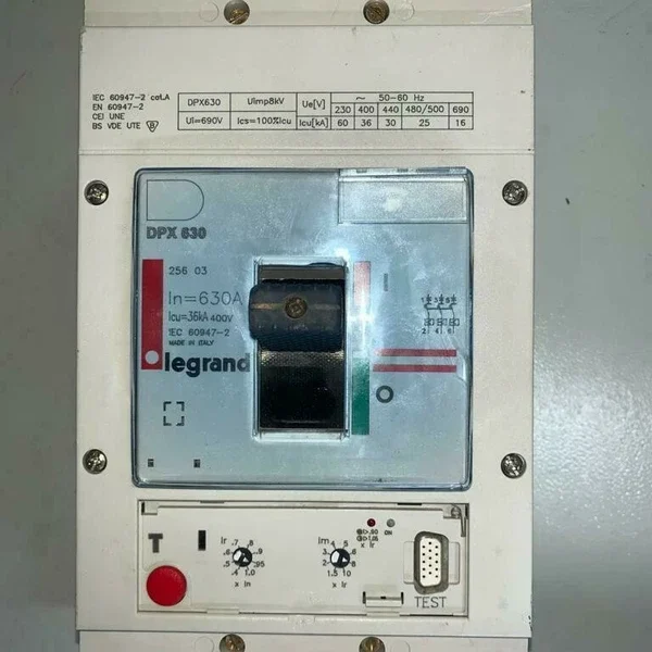 Legrand Circuit Breaker DPX 630 DPX630 630A