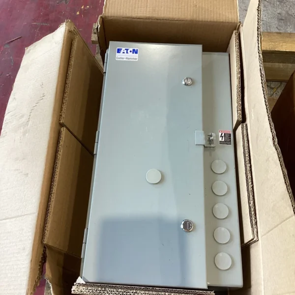 Eaton Cutler Hammer Contactor W201K4CF W/ Enclosure ECA0148F3A