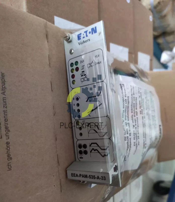 NEW In Box Eaton Vickers EEA-PAM-525-A-33 Power Amplifier 2 EEA PAM 525 A 33 0