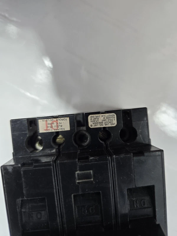 SQUARE D EHB4 3 pole 80 amp 480Y/277v EHB34080 Circuit Breaker EHB 2 EHB34080 0