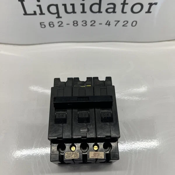 Square D EHB34090 90 Amp 3 Pole Bolt On Circuit Breaker Tested