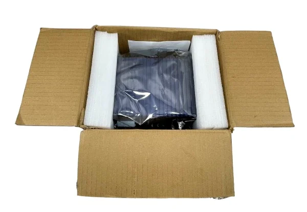 Foxboro Schneider Invensys FPS400-24 P0922YU Power Supply I/A Series 24VDC 6out