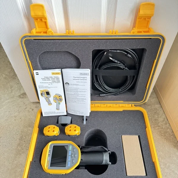 FLUKE TI480PRO IR CAMERA 60HZ, 640 X 480 , 2 BATTERIES W/ CHARGE & CASE / NEW