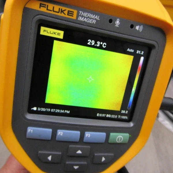 Fluke Ti401-PRO Infrared IR Thermal Imaging Camera 60Hz 640x480 *READ PARTS ONLY