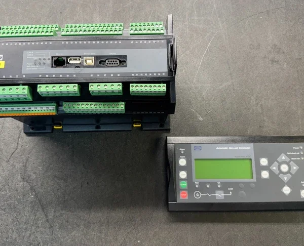 DEIF AGC-4/GS Controller with DU-2/MKIII DisplayAutomatic Gen-set Controller