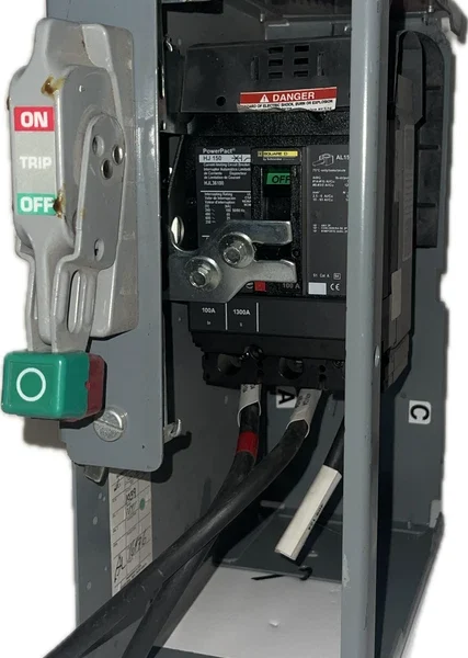 Square D Compac 6 Model 6 MCC Circuit Breaker Branch Feeder Unit- HJL36100 wDoor