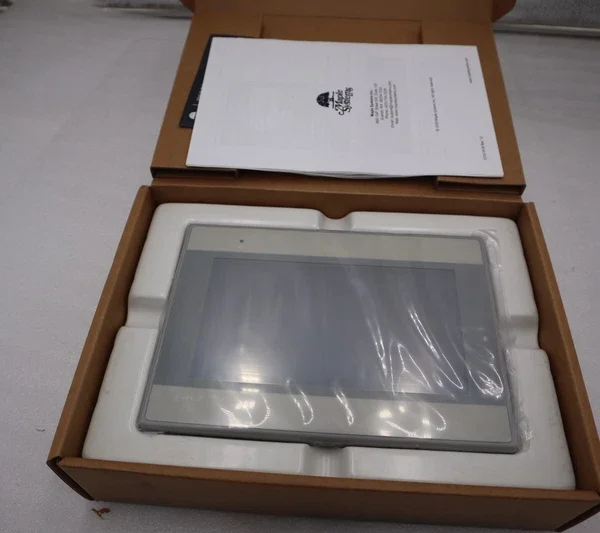 MAPLE SYSTEMS HMI5070DL HMI New Unit (TWO AVAILABLE) STOCK H24A