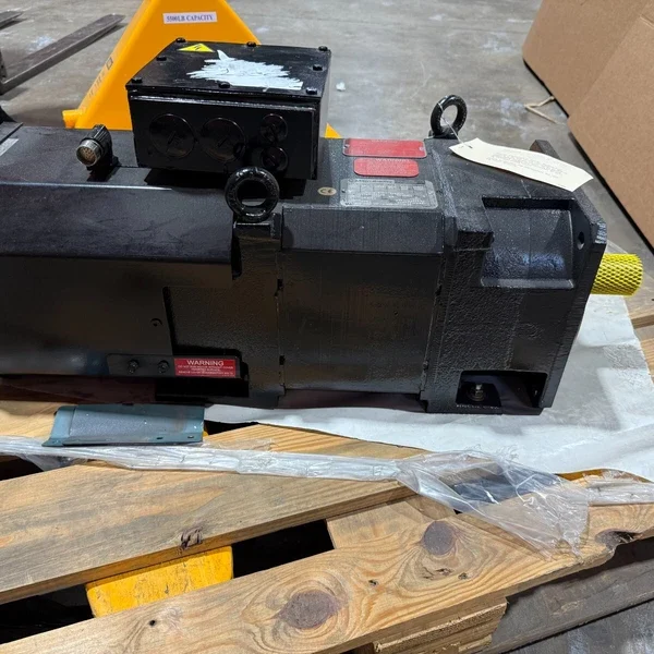 ALLEN BRADLEY HPK-B1307C-SA42AA / HPKB1307CSA42AA SERVO MOTOR KINETIX NEW #S-659