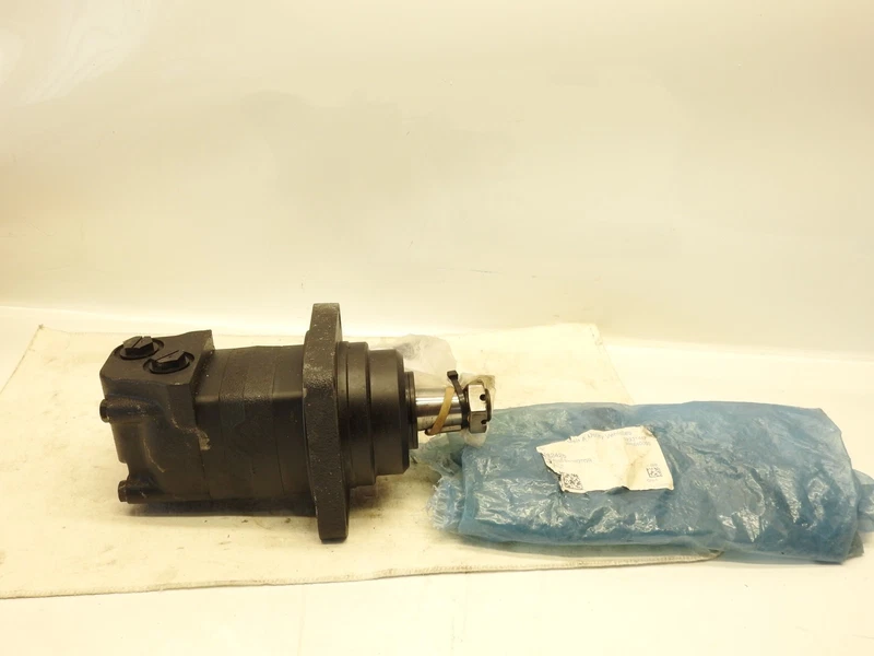 New Oem Jacobsen 4182425 Hydraulic Wheel Motor Fits: HR5111, LF1880, HR4600, Tri 2 HR5111 0