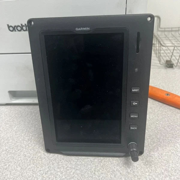 GARMIN GDU 470 G3X 7 INCH 2 Monte of factory warranty 011-04311-05