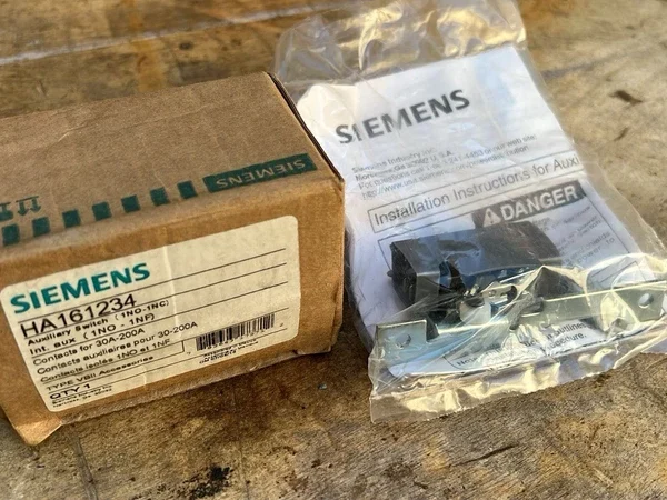 Lot Of 17 NEW Siemens HA161234 Auxiliary Switch Contact Kit 1NO-1NC