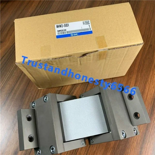 New for SMC MHW2-50D1 finger cylinder in box Free shipping