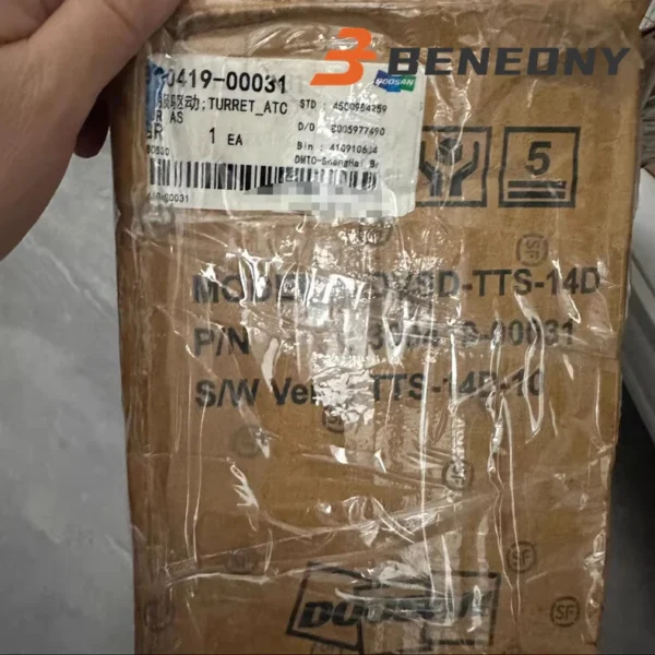 DVSD-TTS-14D-10 Servo Drive DVSDTTS14D10 DVSD-TTS-14D-10 1-Year Warranty !