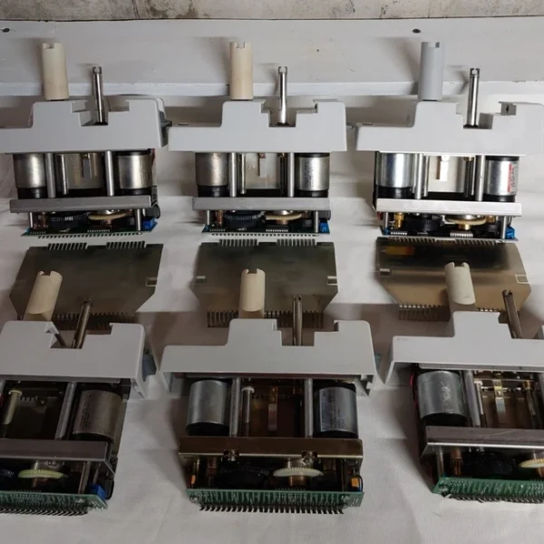 Mettler-Toledo DV90 replacement burette drives for DL5070 series titrators.