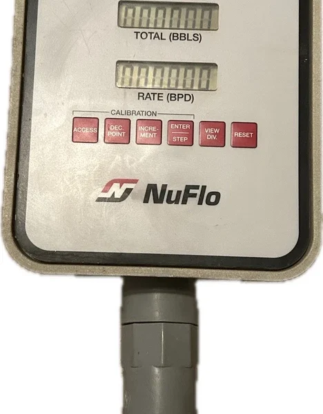 MC-II CAMERON NUFLO FLOW ANALYZER MC-413208 (NEW BATTERY USED TESTED)