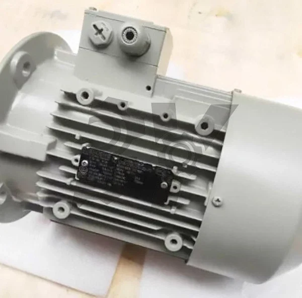 SIEMENS Low Voltage Motor 1LA7096-4AA11 NEW