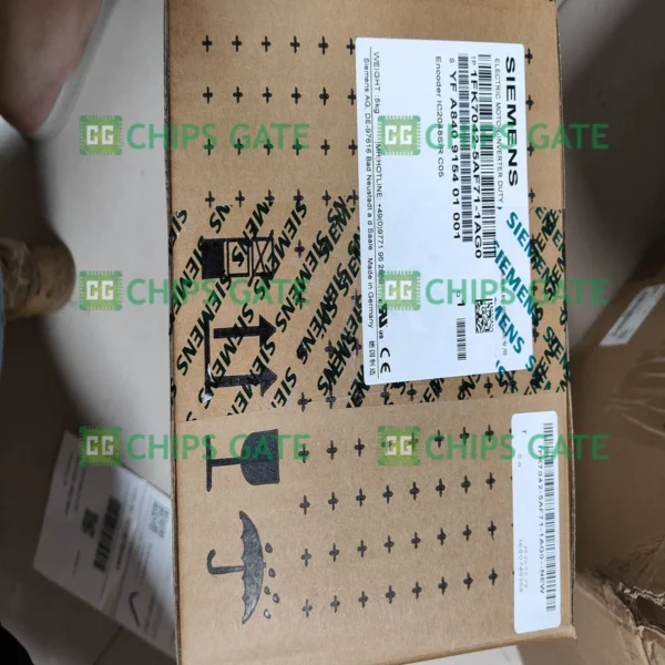 ONE NEW Siemens Servo Motor 1FK7042-5AF71-1AG0