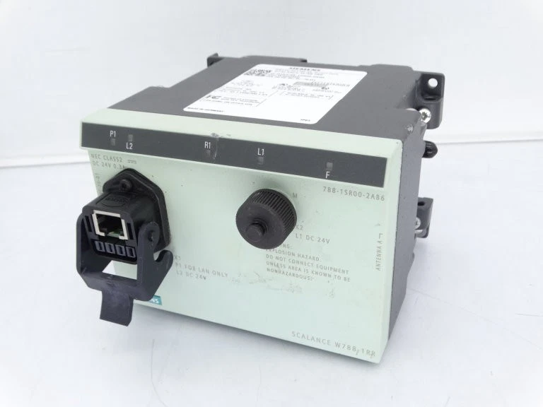 SIEMENS 6GK5-788-1SR00-2AB6 PLC MODULE 1 s l800 1084