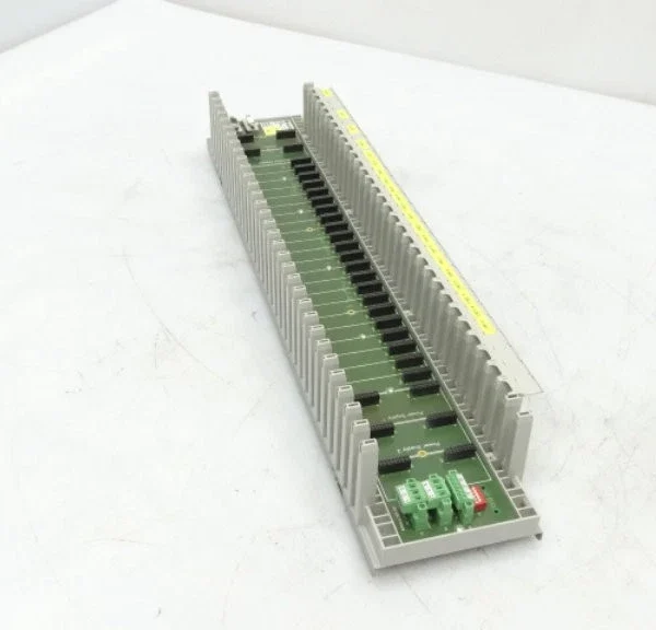 ALLEN BRADLEY 1719-A22 PLC RACK