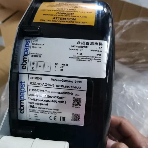 One Siemens Inverter Fan 6SL3362 -0AF01-0AA2 New In Box Expedited Shipping