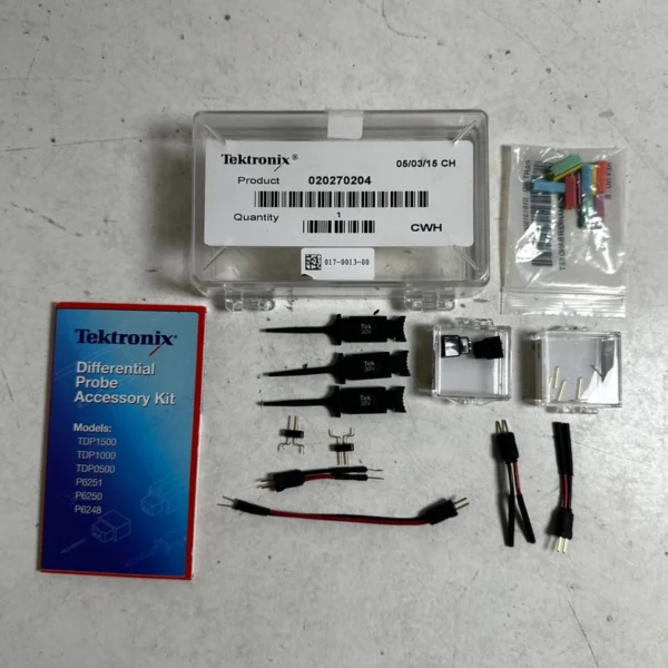 Tektronix 020-2702-04 Classic Electronic Measurement Tools Probe Accessory Kit