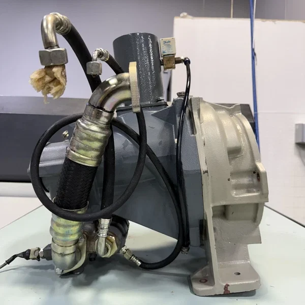 Air End 1616738280 1616738290 Atlas Copco Air Compressor Screw Compressor used