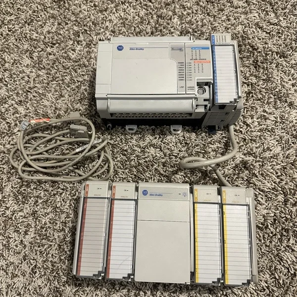 Allen-Bradley MicroLogix 1500 PLC System w IO Modules