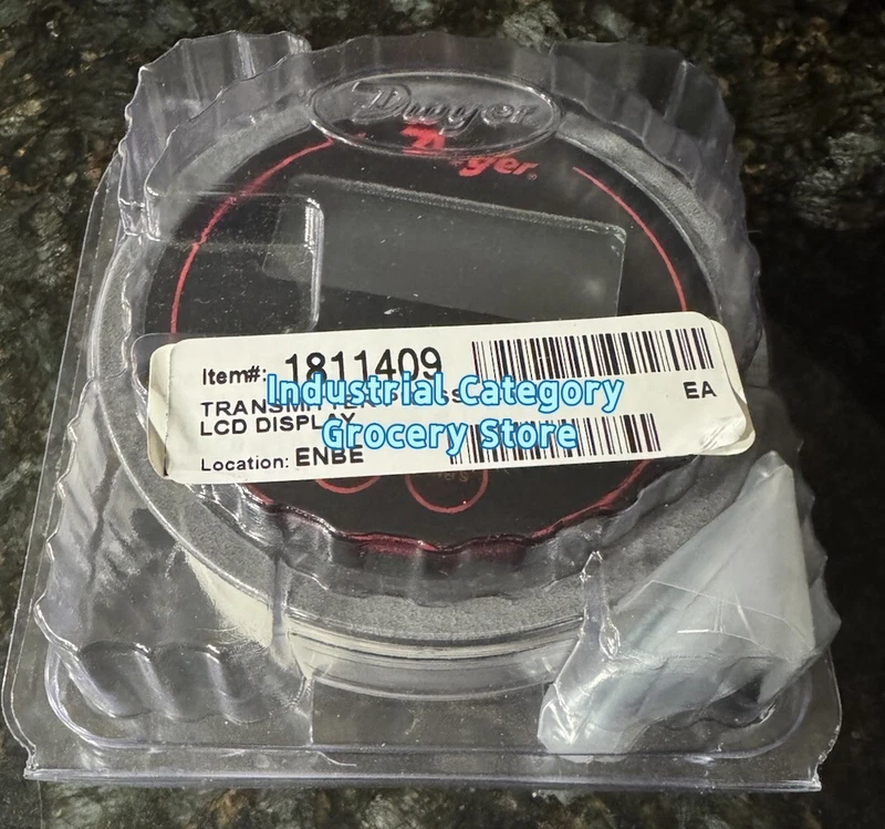 New Dwyer DM-2013-LCD Digital differential pressure meter DM2013LCD 1 s l800 1005