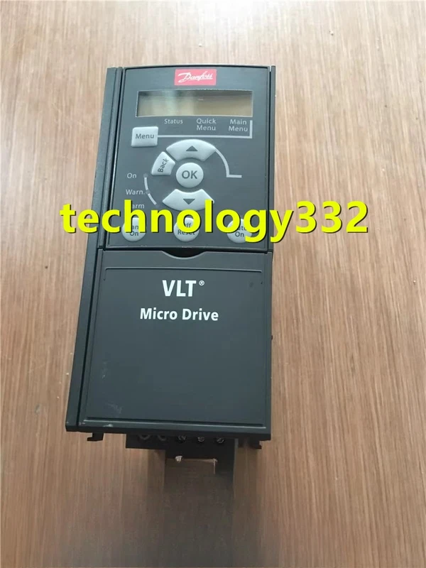 USED Danfoss inverter 1.5kW FC051P1K5T4E20H3BXCXXXSXXX 380V #YY 1 s l800 1558