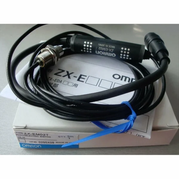 Omron ZX-EM02T ZXEM02T Proximity Sensor New In Box Expedited Shipping
